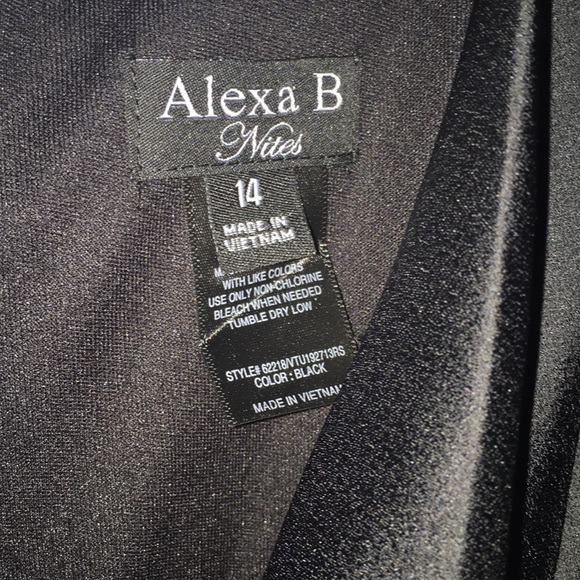 Alexa B Nites 14 Sleeveless Jumpsuit - Picture 6 of 16